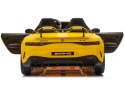 Auto Na Akumulator Mercedes GT63 AMG DK-GT63 24V LCD Żółty LEAN CARS