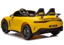 Auto Na Akumulator Mercedes GT63 AMG DK-GT63 24V LCD Żółty LEAN CARS