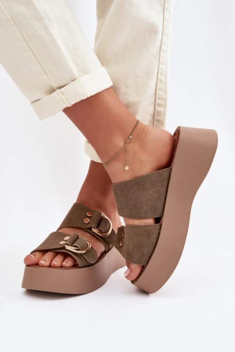 Sandał Klapki Model Nelirae A763 Oliwka - Step in style Step in style