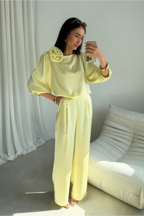 Spodnie Damskie Model Elsa ZOL SPD0034 Yellow - Roco Fashion Roco Fashion