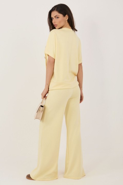 Spodnie Komplet Model RV-KMPL-A1235.29P Light Yellow - Relevance Relevance