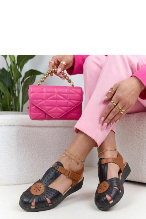 Sandały Model Cosima YEHJ-321 Black - Solea Solea