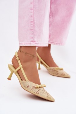 Sandały Model Maribelle 22-390 Yellow - Step in style Step in style