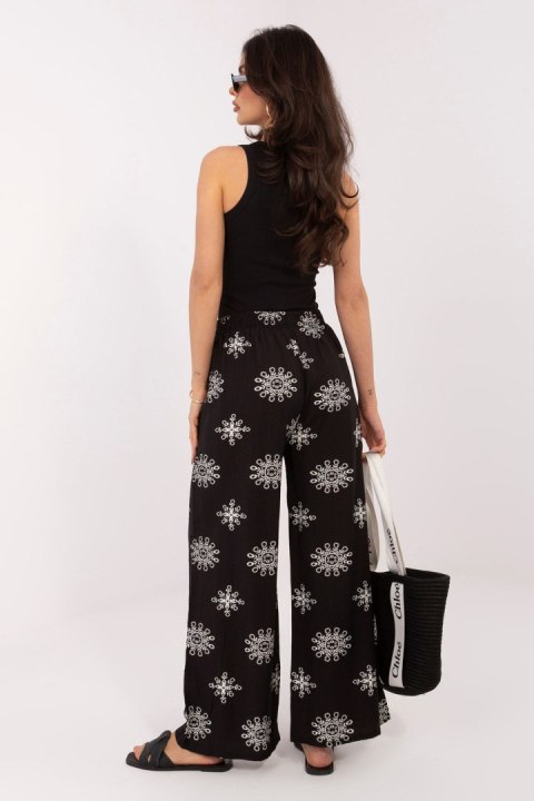 Spodnie Damskie Model IR-SP-YV831C.12P Black - Italy Moda Italy Moda