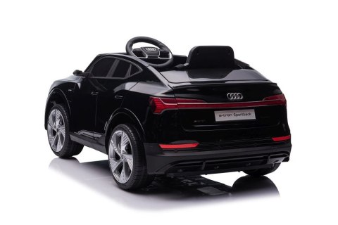 Auto Na Akumulator Audi E- Tron Czarne QLS-6688 LEAN CARS