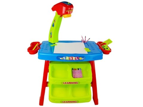 Stolik Edukacyjny Szufladki z Projektorem 36 Obrazków Kredki Szablony Niebiesko Czerwony LEAN Toys Stolik Edukacyjny Szufladki z Projektorem 36 Obrazków Kredki Szablony Niebiesko Czerwony LEAN Toys