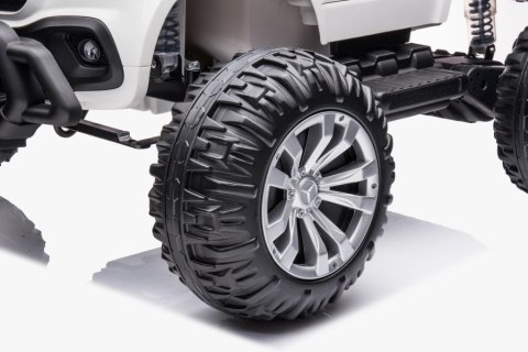 Auto Na Akumulator Mercedes DK-MT950 4x4 Biały LEAN CARS Auto Na Akumulator Mercedes DK-MT950 4x4 Biały LEAN CARS