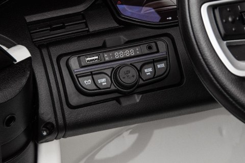 Auto Na Akumulator Range Rover DK-RR998 Białe LEAN CARS Auto Na Akumulator Range Rover DK-RR998 Białe LEAN CARS
