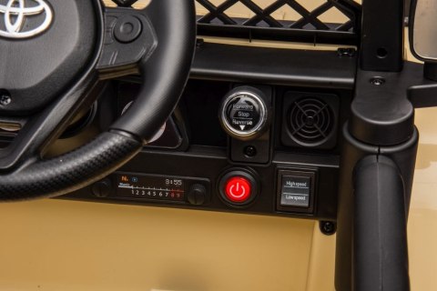 Auto Na Akumulator Toyota FJ Khaki 4x4 LEAN CARS Auto Na Akumulator Toyota FJ Khaki 4x4 LEAN CARS
