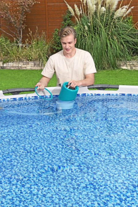 Zestaw Do Czyszczenia Basenu Deluxe + Skimmer Bestway 58237 Bestway Zestaw Do Czyszczenia Basenu Deluxe + Skimmer Bestway 58237 Bestway