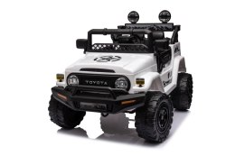 Auto Na Akumulator Toyota FJ Biała 4x4 LEAN CARS