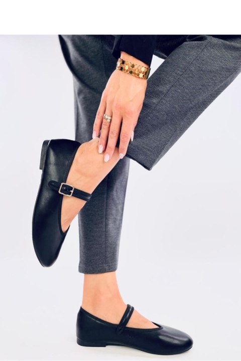 Baleriny z paseczkiem ROTARO BLACK - Inello Inello Baleriny z paseczkiem ROTARO BLACK - Inello Inello