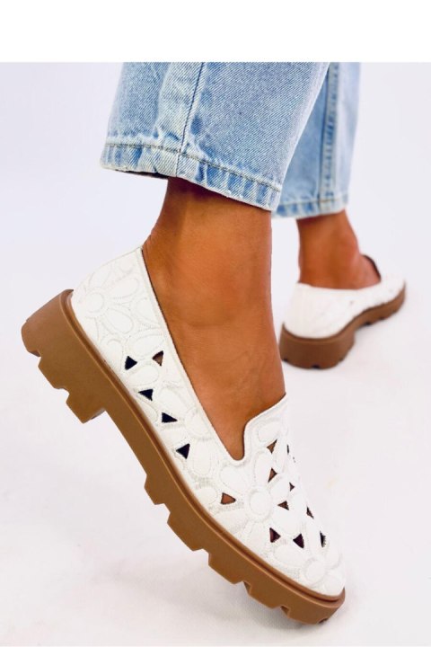 Mokasyny ażurowe REDONI WHITE - Inello Inello Mokasyny ażurowe REDONI WHITE - Inello Inello