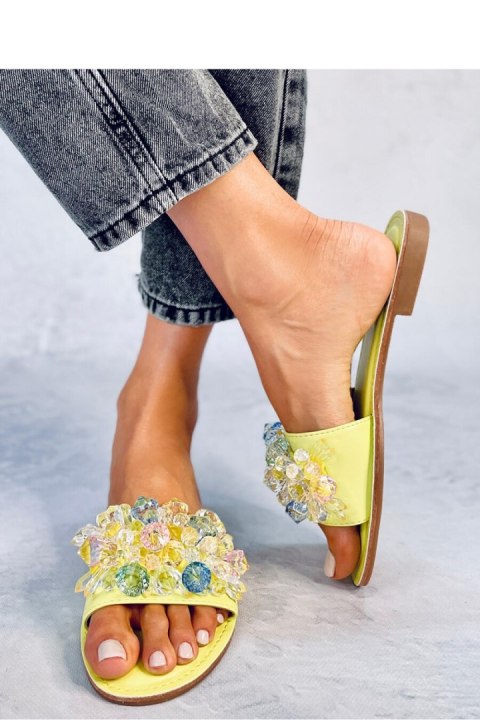 Sandał Klapki z kolorowymi kamieniami ESTRADA GREEN - Inello Inello Sandał Klapki z kolorowymi kamieniami ESTRADA GREEN - Inello Inello